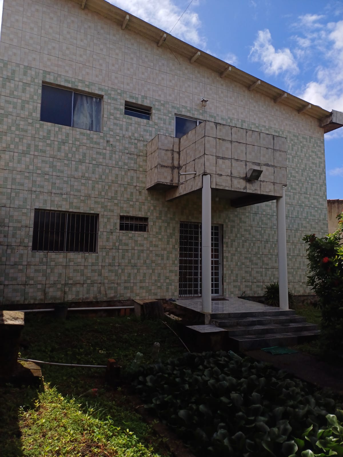 *VENDA CASA NA SANTA LÚCIA* - TERRENO 10 X 30