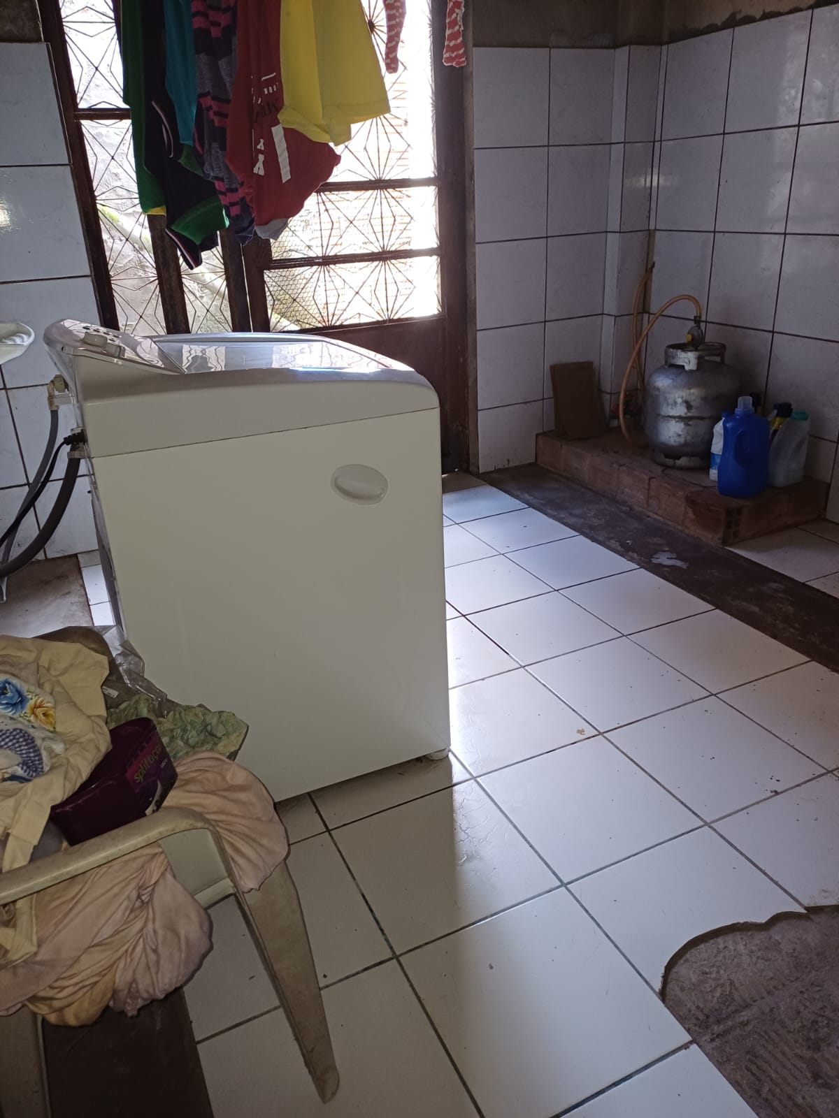 *VENDA CASA NA SANTA LÚCIA* - TERRENO 10 X 30