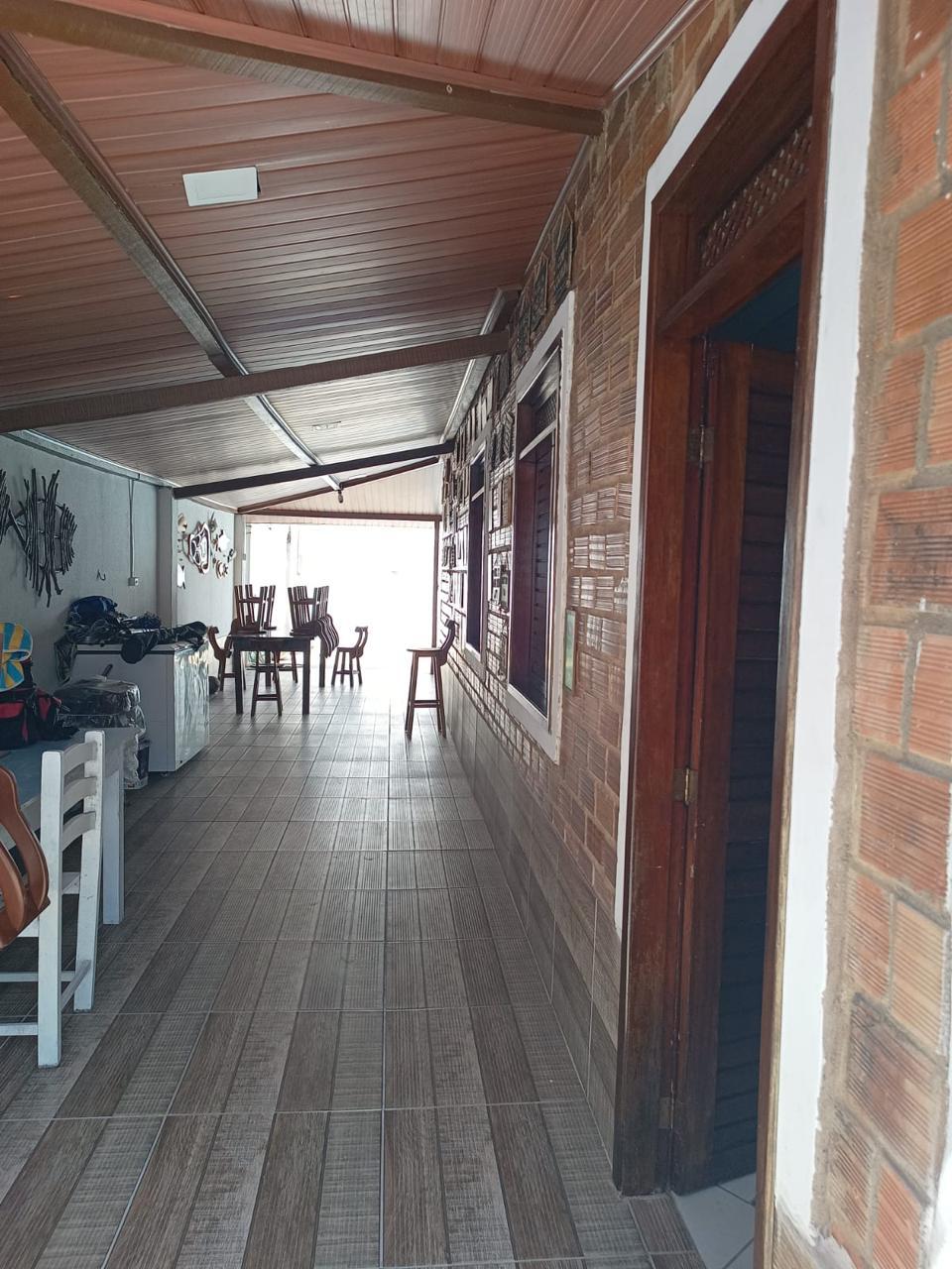 *VENDO BELÍSSIMA CASA NA BARRA DE SÃO MIGUEL  - ALAGOAS A 700MTS DA PRAIA.*