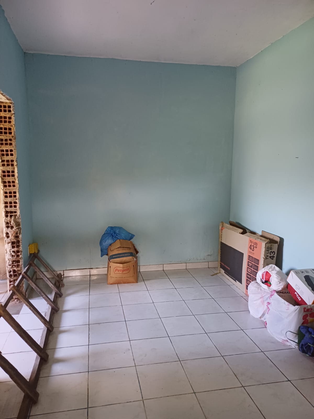 *VENDA CASA NA SANTA LÚCIA* - TERRENO 10 X 30