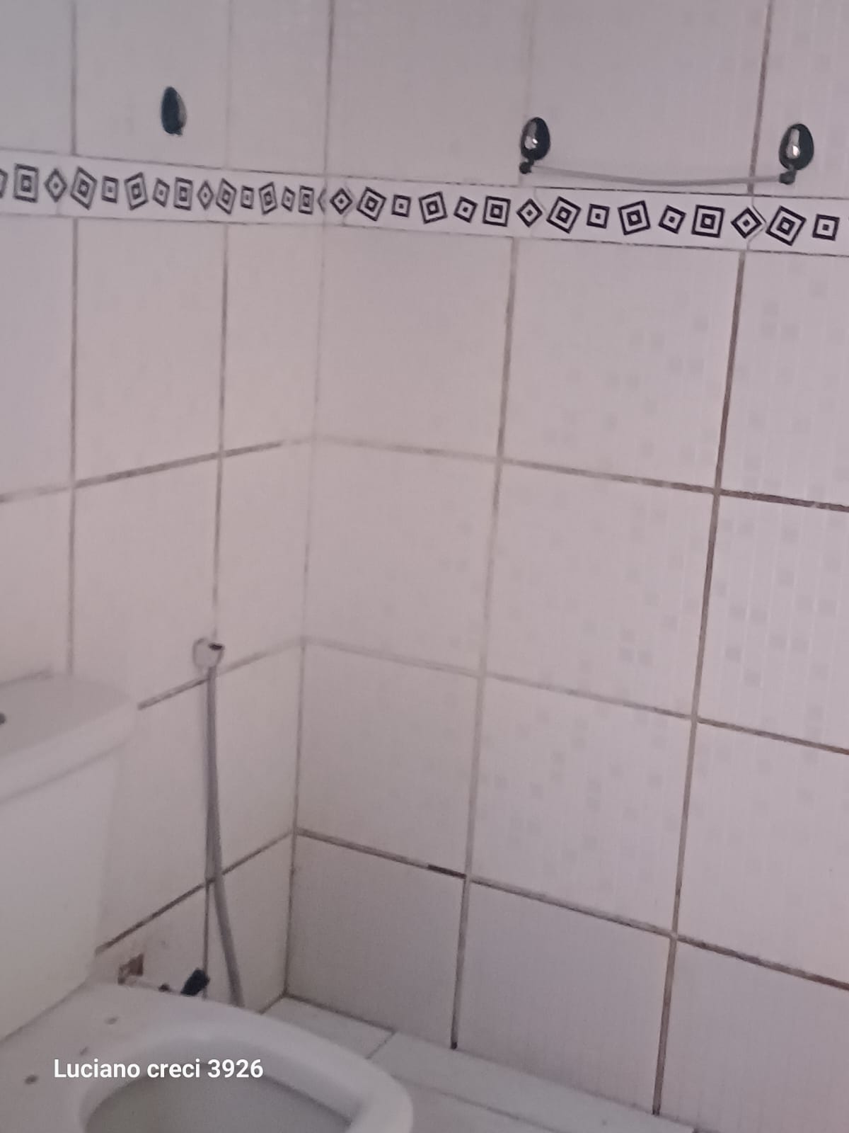 VENDO CASA NA SANTA LÚCIA A 100MTS DA PISTA PRINCIPAL