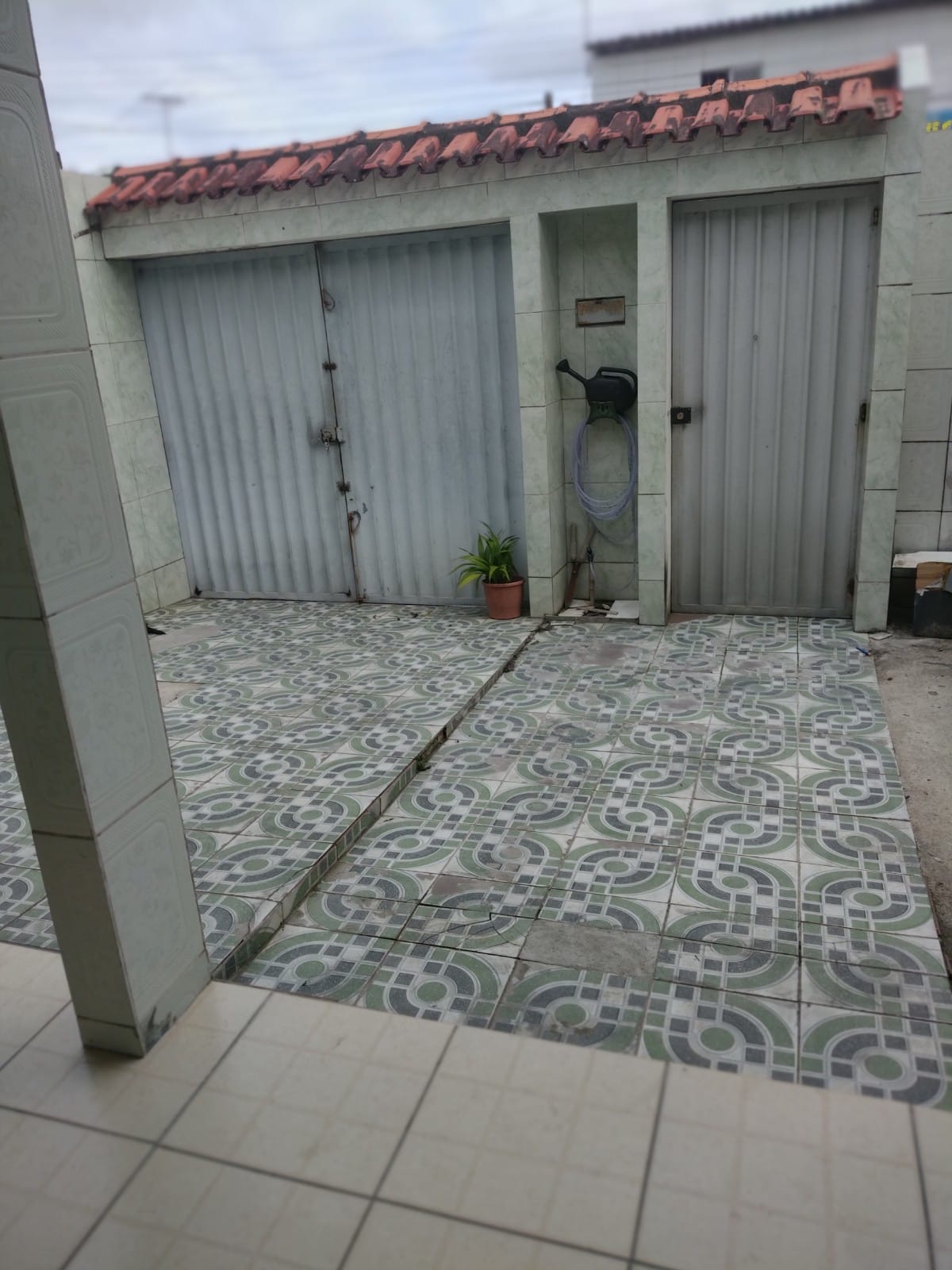 *VENDO CASA NO RESIDENCIAL ACAUÃ, VIZINHO AO GRACILIANO RAMOS.*