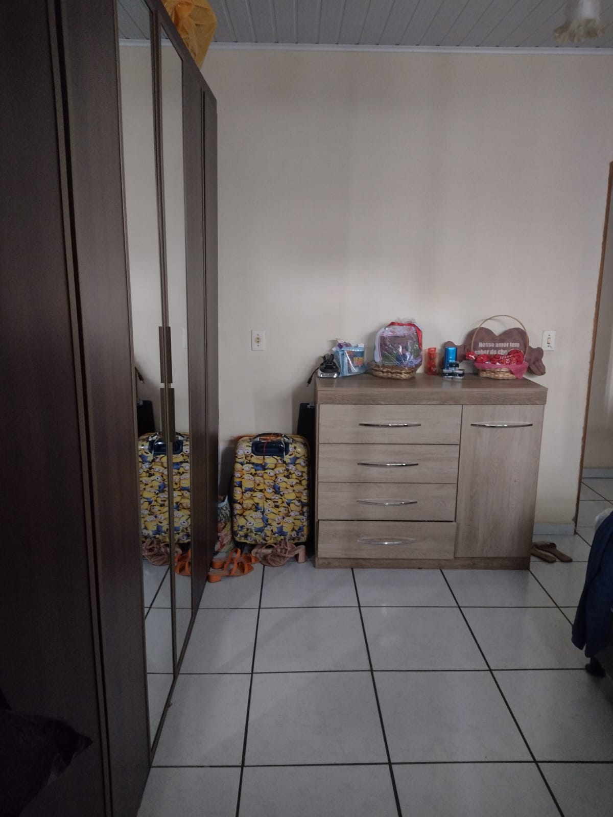 *VENDO CASA NO RESIDENCIAL ACAUÃ, VIZINHO AO GRACILIANO RAMOS.*