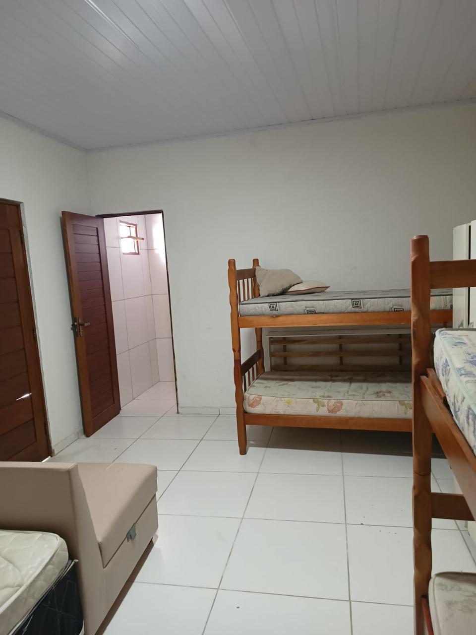 *VENDO BELÍSSIMA CASA NA BARRA DE SÃO MIGUEL  - ALAGOAS A 700MTS DA PRAIA.*