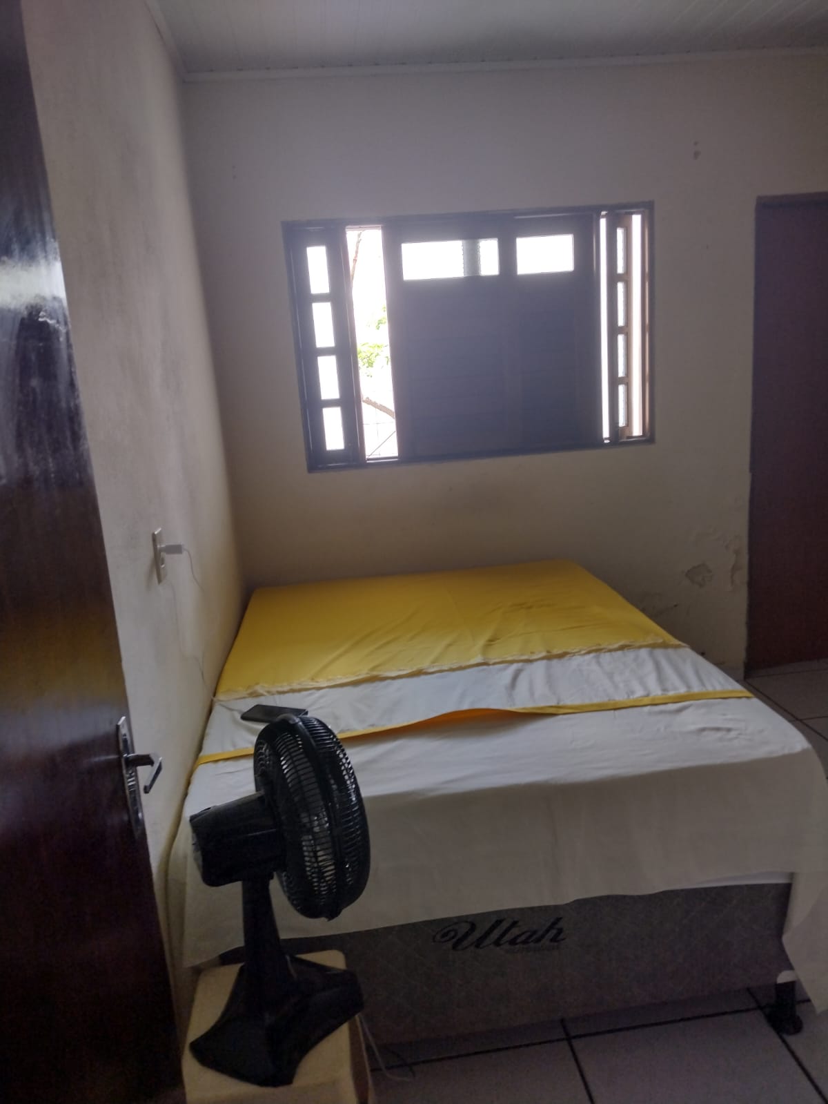 *VENDO CASA NO RESIDENCIAL ACAUÃ, VIZINHO AO GRACILIANO RAMOS.*
