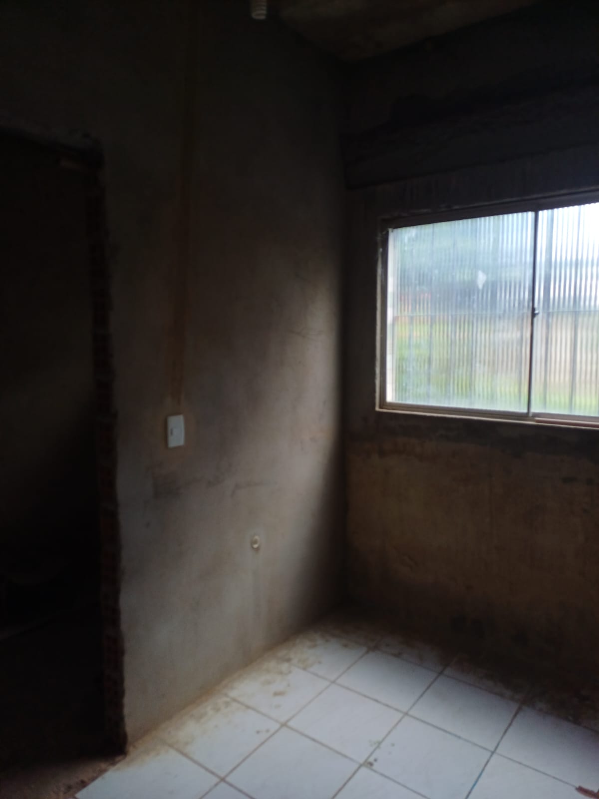 *VENDA CASA NA SANTA LÚCIA* - TERRENO 10 X 30