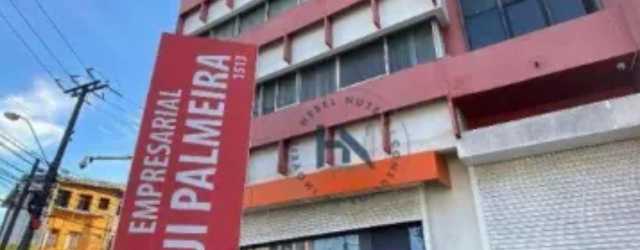 *VENDO SALA COM 41 MT²  NO EMPRESARIAL RUI PALMEIRAS  FAROL. PRÉDIO DE ESQUINA. AV.  FERNANDES LIMA.*