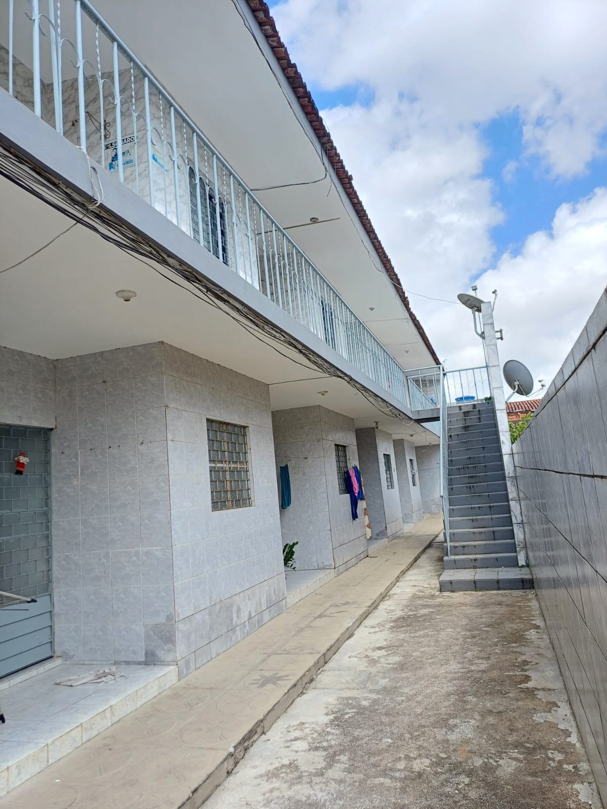 VENDO RESIDENCIAL "CANTANILA" NA SANTA LÚCIA COM 10 APARTAMENTOS*